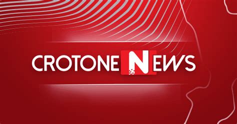 crotone news.